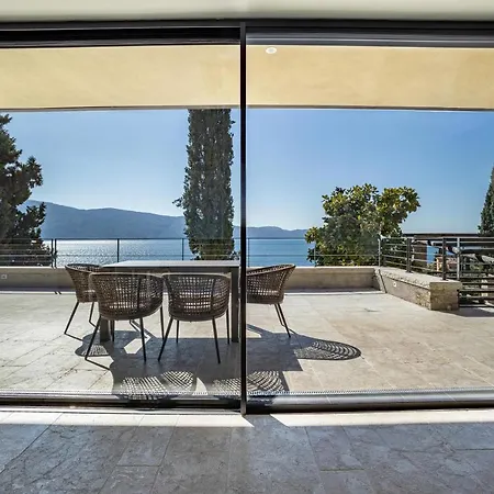 5 Terrazze Exclusive Use Villa Gargnano