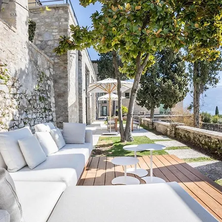 5 Terrazze Exclusive Use Villa Gargnano