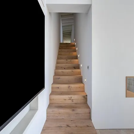 5 Terrazze Exclusive Use Villa Gargnano