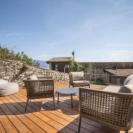 5 Terrazze Exclusive Use Villa